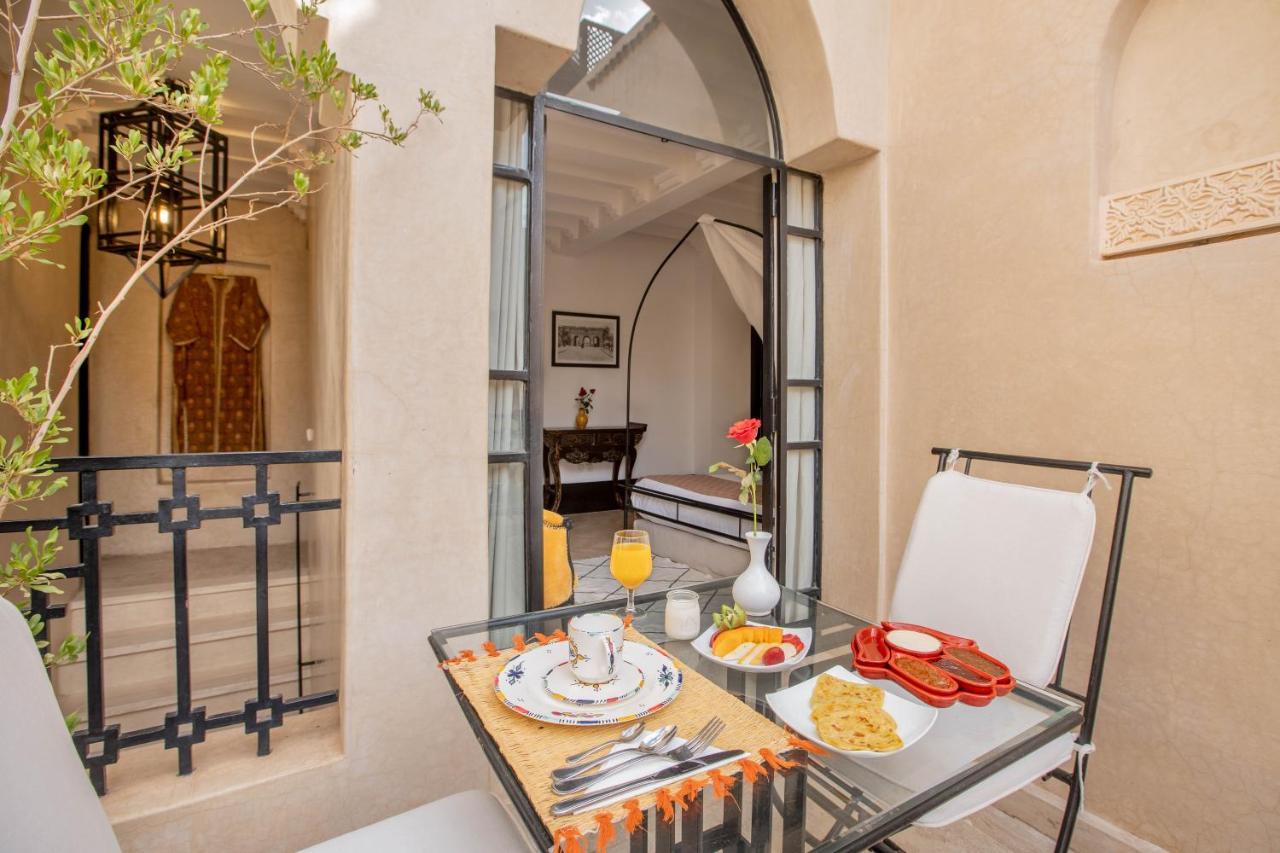 Riad & Spa Azzouz มาร์ราเกช ภายนอก รูปภาพ