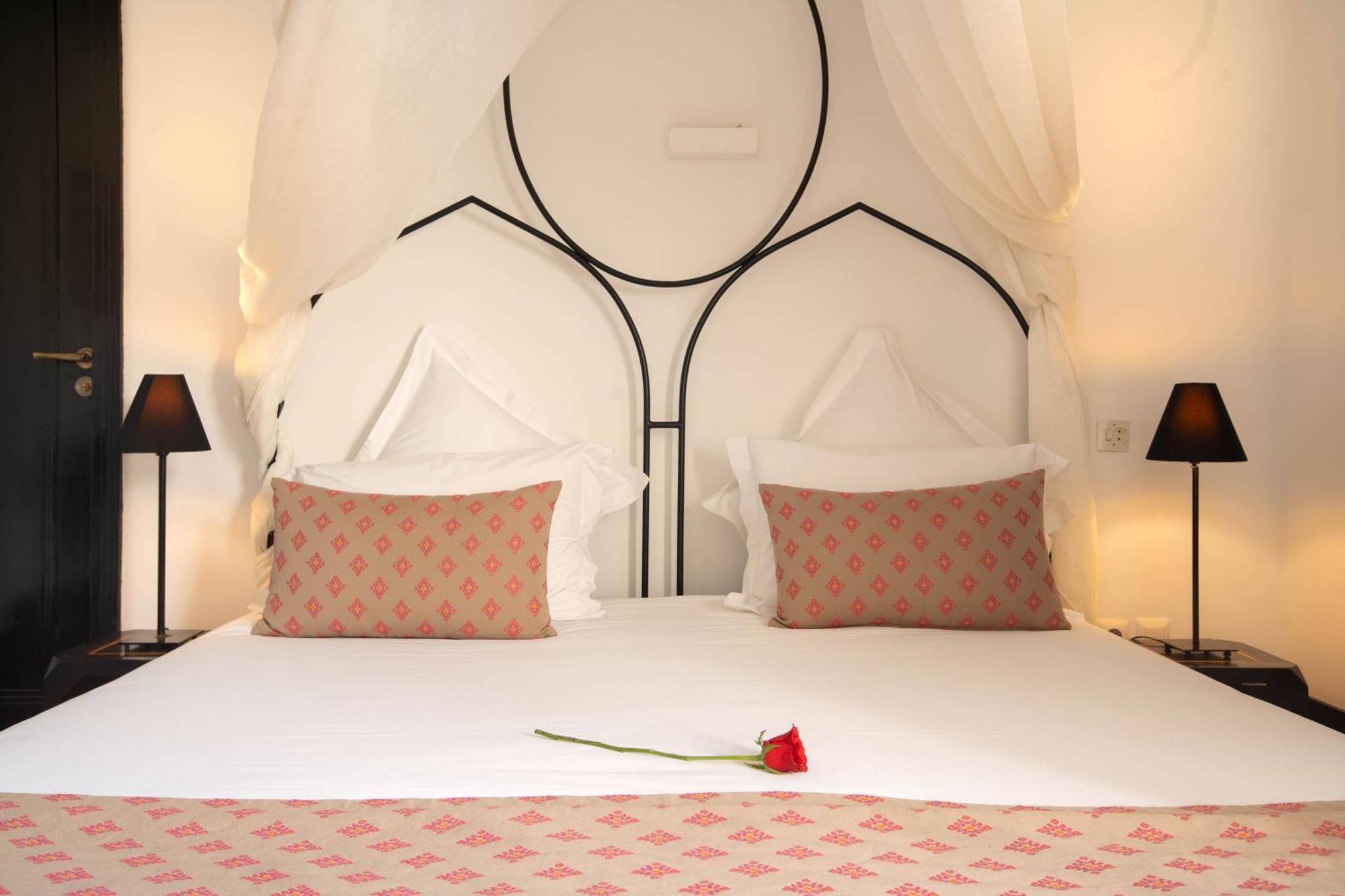 Riad & Spa Azzouz มาร์ราเกช ภายนอก รูปภาพ